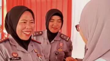 Apresiasi Kepala Lapas Perempuan Bandung kepada Warga Binaan Berprestasi